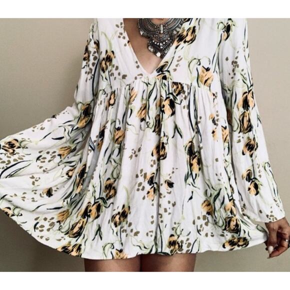 Free People Floral Boho Blouse Size S Long Sleeve Flowy Tunic Top - Picture 10 of 10
